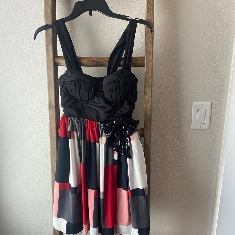 Candies - dress black with pattern - Size XS